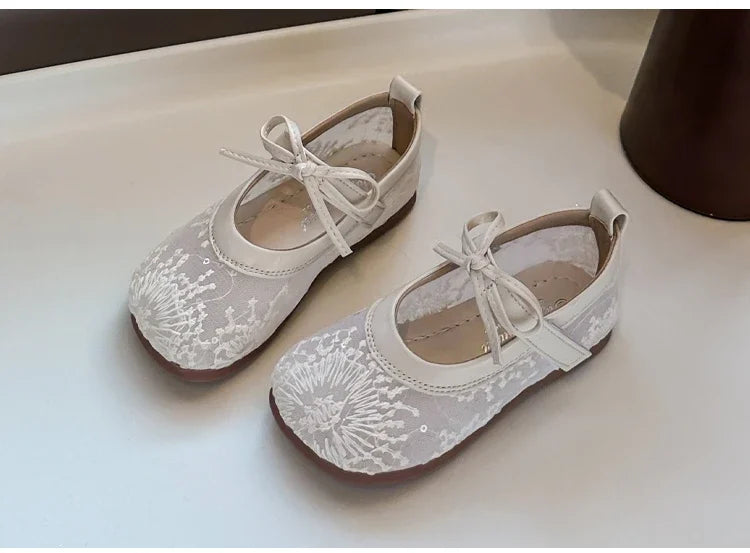 Childrens Casual Shoes with Bow Round Toe Non Slip Soft Sole Breathable 2025 New Summer Outdoor Mesh Girls Flat Shoes