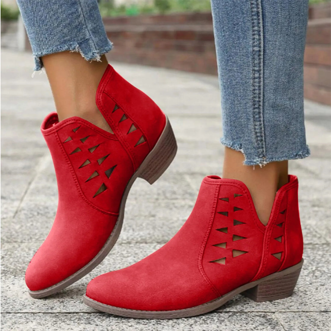 White Mesh Hollow Short Boots Breathable Pointed Toe Western Cowboy Boots Walking Ankle Boots Side Top Middle Tube Short Wear