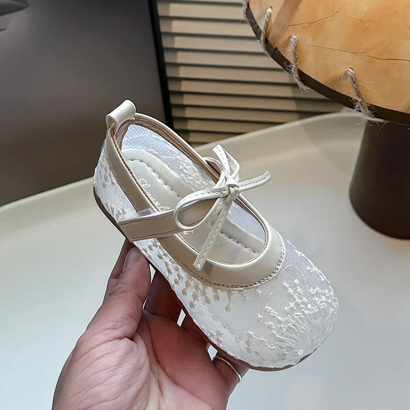 Childrens Casual Shoes with Bow Round Toe Non Slip Soft Sole Breathable 2025 New Summer Outdoor Mesh Girls Flat Shoes
