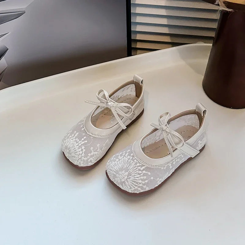 Childrens Casual Shoes with Bow Round Toe Non Slip Soft Sole Breathable 2025 New Summer Outdoor Mesh Girls Flat Shoes